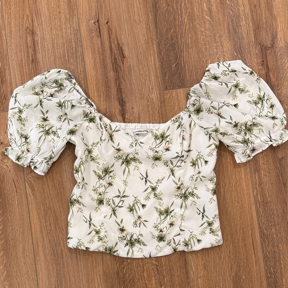 Abercrombie & Fitch floral babydoll top